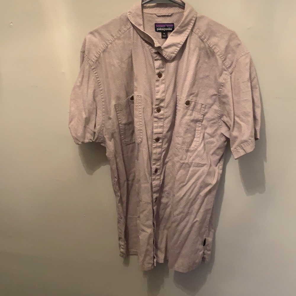 Patagonia button down short sleeve shirt